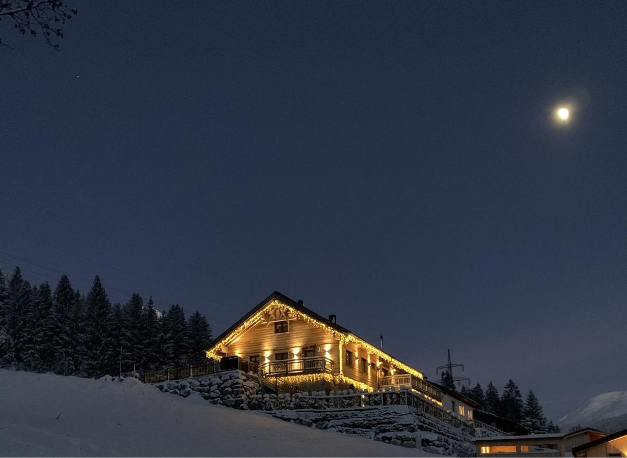 Alpenburg Bergparadies Apartments Wald am Arlberg Exterior foto